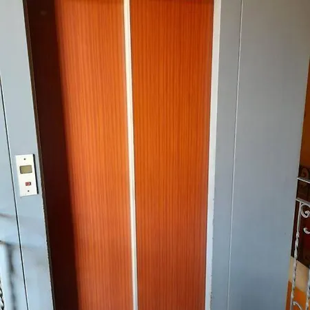 Bilocale Ristrutturato A Nolo
