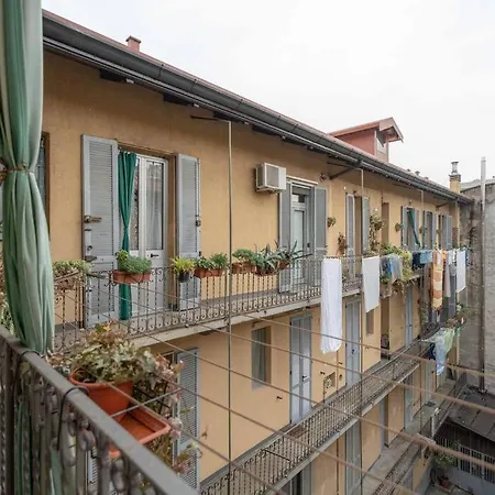Bilocale Ristrutturato A Nolo * Milan